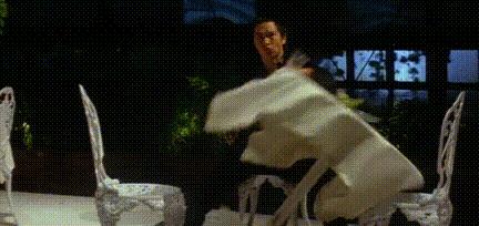 为了拍这部港片,导演买了18000颗子弹,演员几乎都是影帝(图9) 为了拍这部港片,导演买了18000颗子弹,演员几乎都是影帝(图9)