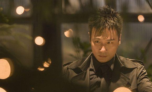 为了拍这部港片,导演买了18000颗子弹,演员几乎都是影帝(图16) 为了拍这部港片,导演买了18000颗子弹,演员几乎都是影帝(图16)