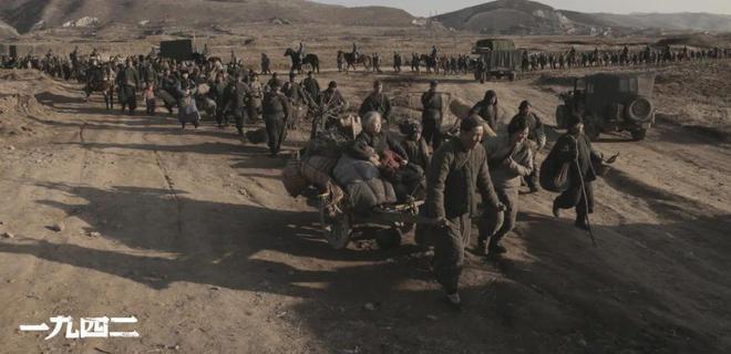 从5.6飙到8.1分，十年前的冯小刚是敢拍的！(图12)