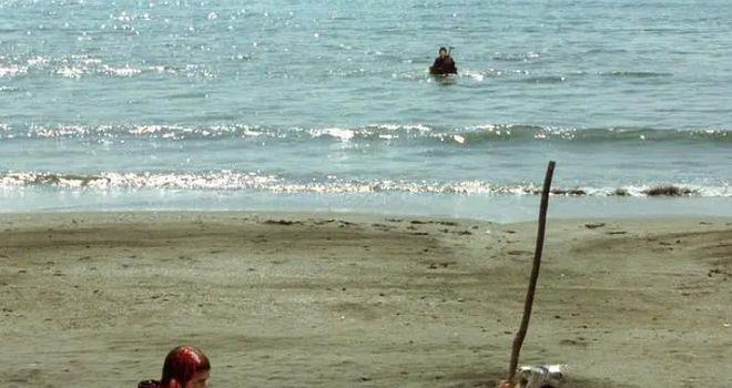 形式美巅峰，铃木清顺把死亡拍出日本精神(图7)