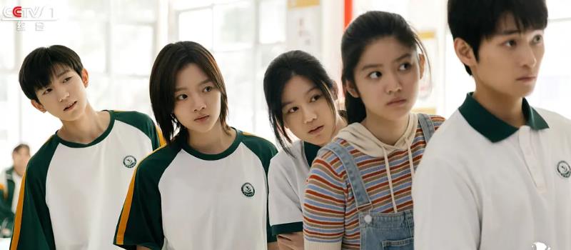 一人拖垮全剧，《暮色心约》女一号堪称败笔，让人看得难受(图2)