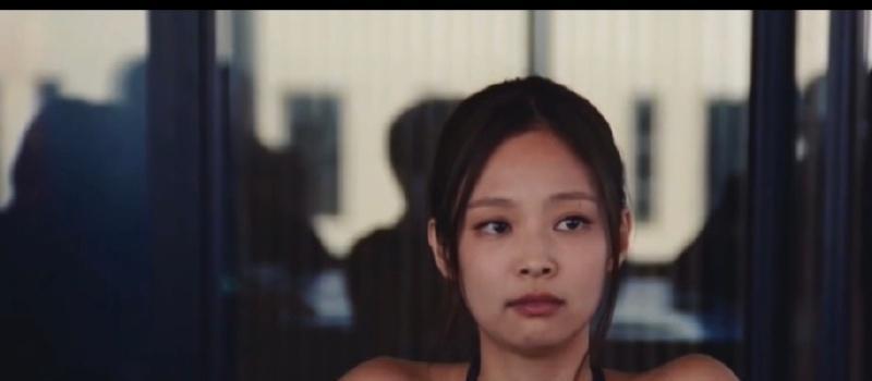 Jennie的38秒演技惊艳,美剧《偶像》在严厉的批评中,提前结束?(图2) Jennie的38秒演技惊艳,美剧《偶像》在严厉的批评中,提前结束?(图2)