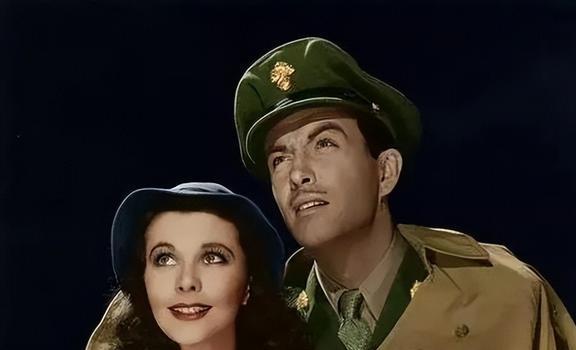 《魂断蓝桥》：战争、爱情与生命意义的情感探索与文化传承(图10)