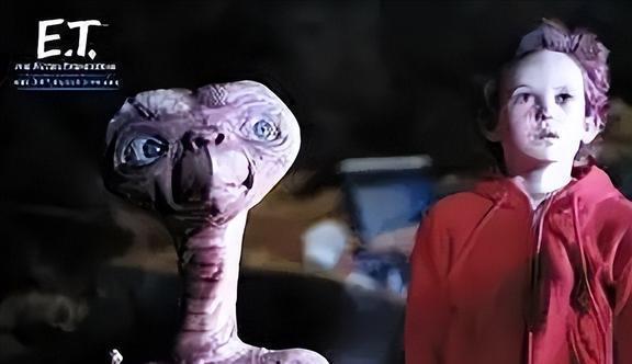 《E.T.外星人》：友谊、成长与自我发现的情感探索与社会反思(图11)
