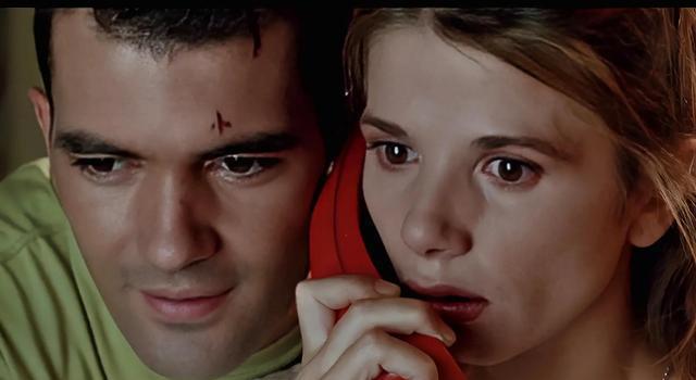 西班牙喜剧风月片《捆着我，绑着我》：从被捆绑到征服的爱情探索(图5)