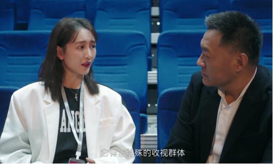 首播收视率破1，《新闻联播》花18秒强推，央视这部生活剧爆了(图13)