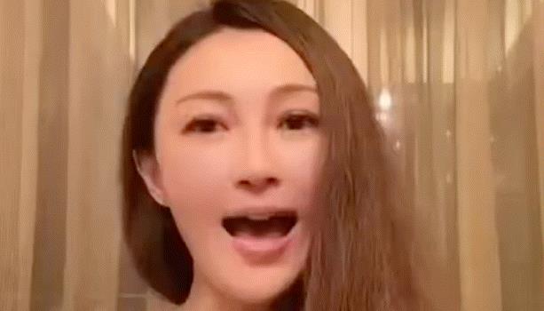 41岁女星姚笛近照惹争议，脸肿眼大嘴奇怪，满脸科技疑整容失败(图3)