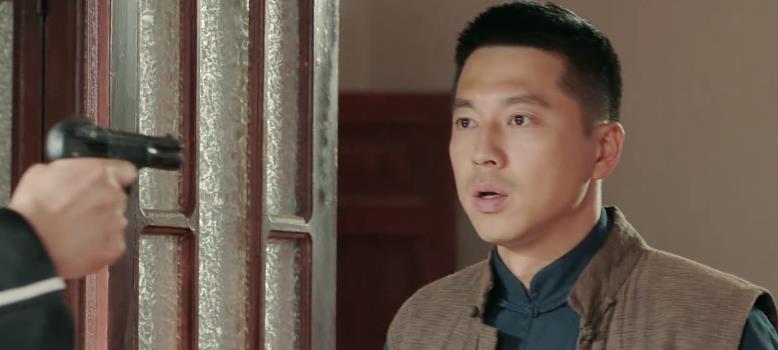 今晚开播！40集年代大剧来袭，国家一级演员云集，想不爆都难了(图24)