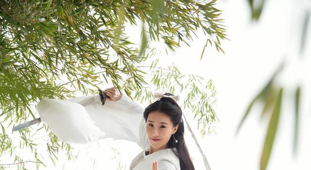 主角没名字的周星驰电影《功夫》，是对武侠最好的诠释(图2)