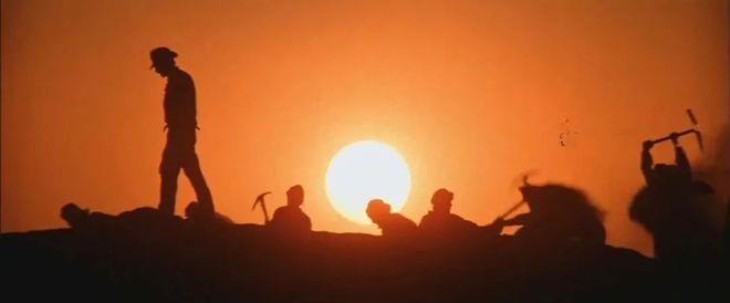 《夺宝奇兵5》终结好莱坞大片时代？网友：全场只有我一个观众(图4)