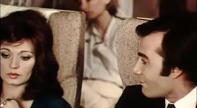 1978年的埃及电影《走向深渊》，我最欣赏它结尾的那段台词拍摄(图21)