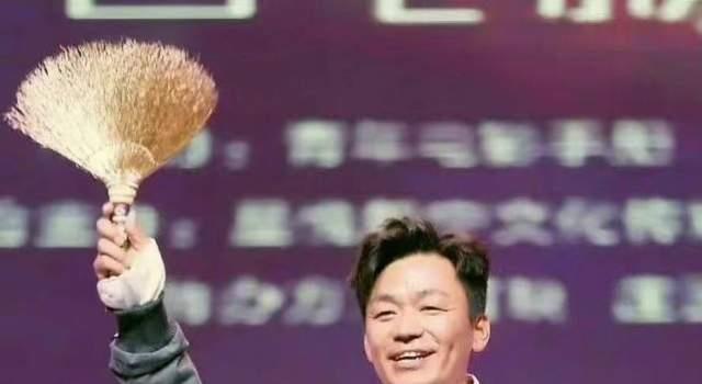 事实证明，带着《八角笼中》回归的王宝强，已经走上了另一条路(图7)