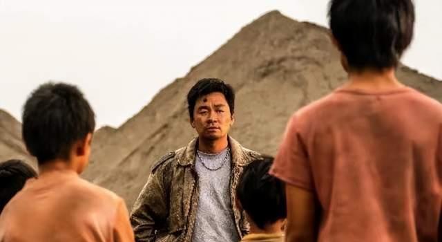 事实证明，带着《八角笼中》回归的王宝强，已经走上了另一条路(图14)