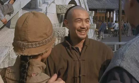 这6部僵尸片没有林正英却一样经典，你不一定都看过(图4)