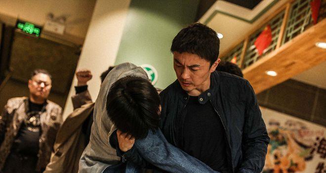 《东北警察故事2》定档7.8 谢苗领衔犯罪动作爽片打爆不平(图3)