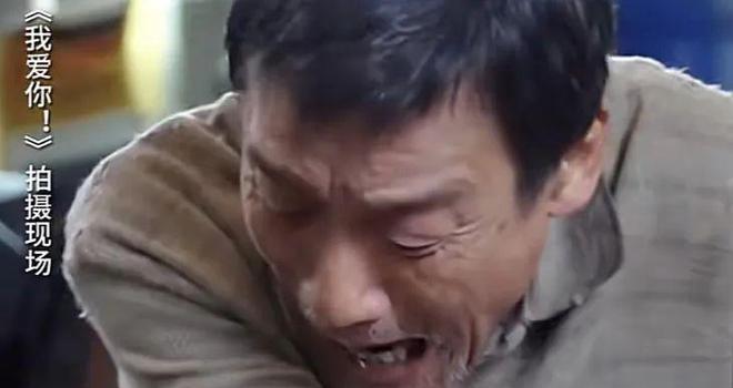 电影《我爱你》没人看？惠英红哽咽回应观众：我向你道歉！(图5)