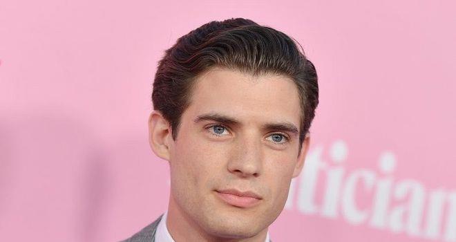 《超人：传承》确认主演阵容 大卫·科伦斯韦成为新一任超人(图2)