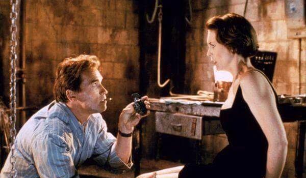 《真实的谎言》：一场刺激有趣，属于「好」大叔的梦幻冒险(图5)