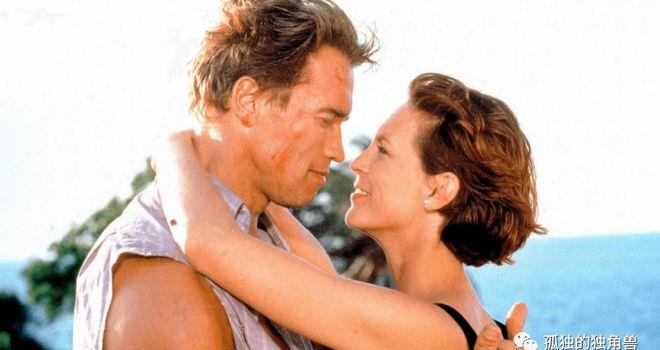 《真实的谎言》：一场刺激有趣，属于「好」大叔的梦幻冒险(图1)