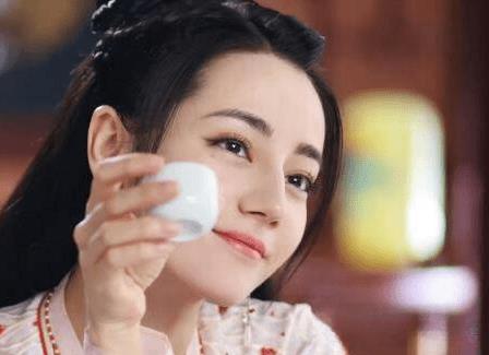 《安乐传》帝梓元是公主吗？《安乐传》帝梓元小时候的扮演者是谁？(图1)