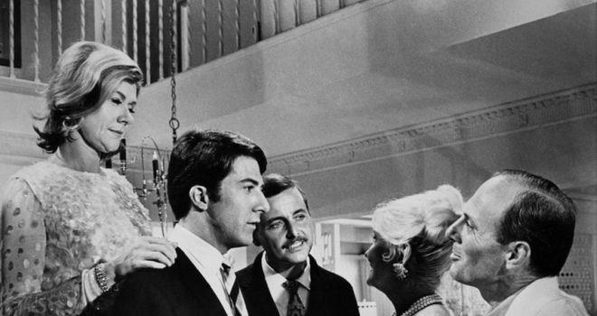 抉择之际的《毕业生》:探讨当代青年的人生抉择(图3) 抉择之际的《毕业生》:探讨当代青年的人生抉择(图3)