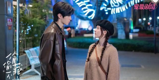 同样演被陈哲远“守护的女孩”，赵露思和沈月对比，差别就出来了(图4)