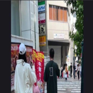 鹿晗关晓彤日本约会被偶遇,俊男美女太养眼,被曝真实相处细节