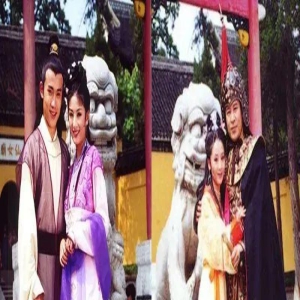 演员选得太差、剧情只会照抄,这也配翻拍《上错花轿嫁对郎》?