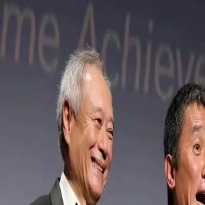 梁朝伟获威尼斯大奖,含泪感激妻子,刘嘉玲大方分享喜悦