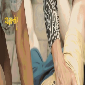 《孤注一掷》曝花絮 张艺兴被摁地上暴打撕裂耳朵