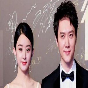 冯绍峰带子接机赵丽颖,一家三口互动有爱,曝冯妈妥协求女方复婚