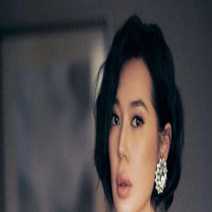 余男亮相第18届长春电影节,释出一组造型写真