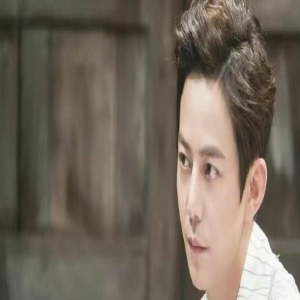 何炅疑似被保姆讹诈,3年工资100万,到底是谁心黑?