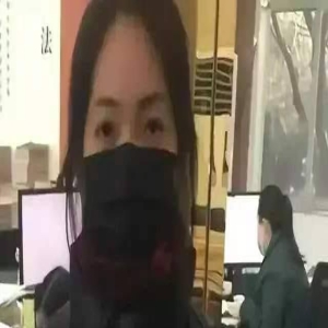 保姆揭发何炅工资拖欠 ,指控被强迫担任法人,真相到底如何?