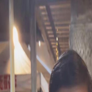 知名港星定居内地首晒爱女!清纯甜美像阿sa,称女婿硬标准是爱国