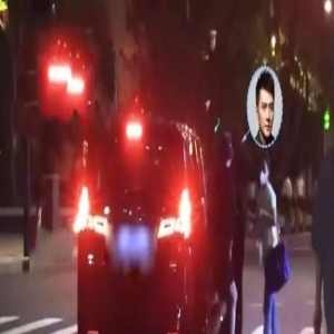 冯绍峰与儿子共度欢乐时光,赵丽颖遭粉丝质疑,再次引发复合传闻