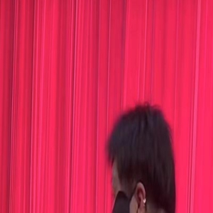 郭德纲老婆王惠暴肥引人担忧,走路全程要人搀扶,郭汾瑒体型像妈