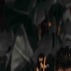 43岁谢霆锋的真实生活曝光:事业红火,亲情至上!