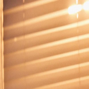 李东海在新剧中担任男主角,与众不同的变身引发期待!