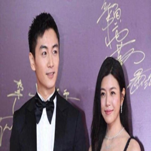 陈妍希才是“嫁对人”的模样!吊带连衣裙优雅利落,美出新高度