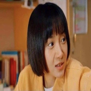 演完《二十不惑》再演《骄阳伴我》堪比换头,人变美了却认不出了