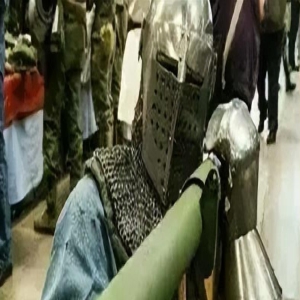 这些脸一张比一张惊悚,却一个比一个受欢迎,能看到最后算我输