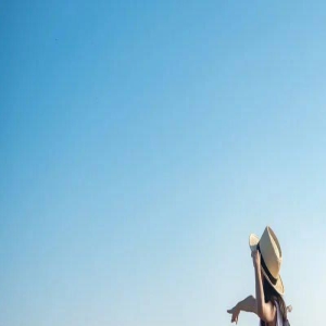 小学生作文《热死了》走红,老师看后直接给满分:我拜你为师吧!