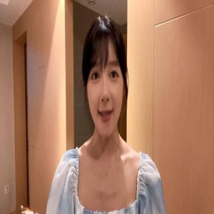 徐娇被质疑整鼻，搞怪PO素颜动图，网反被圈粉：没几人敢！