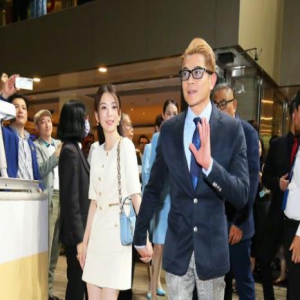 郭富城牵手方媛现身赛马场，爱驹首跑赢百万奖金