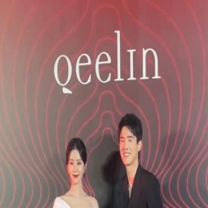 刘诗诗刘昊然活动同框照曝光 二人笑容洋溢心情好