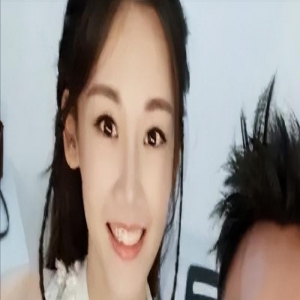 郑恺婚变升级！深夜聚会搂苏芒在怀里，眼神暧昧，女方曾歧视苗苗