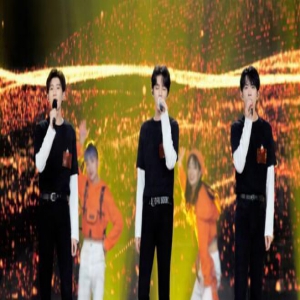 TFBOYS十年之约演唱会官宣后,吴京立马向千玺索要门票,原因超搞笑