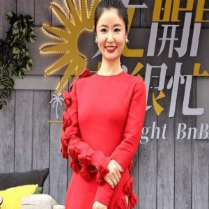 曝！林心如再次提及周杰舌吻事件，引发网友热议，被指有炒作嫌疑