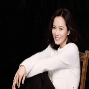 俞飞鸿为什么显年轻 冻龄女神俞飞鸿结婚了吗